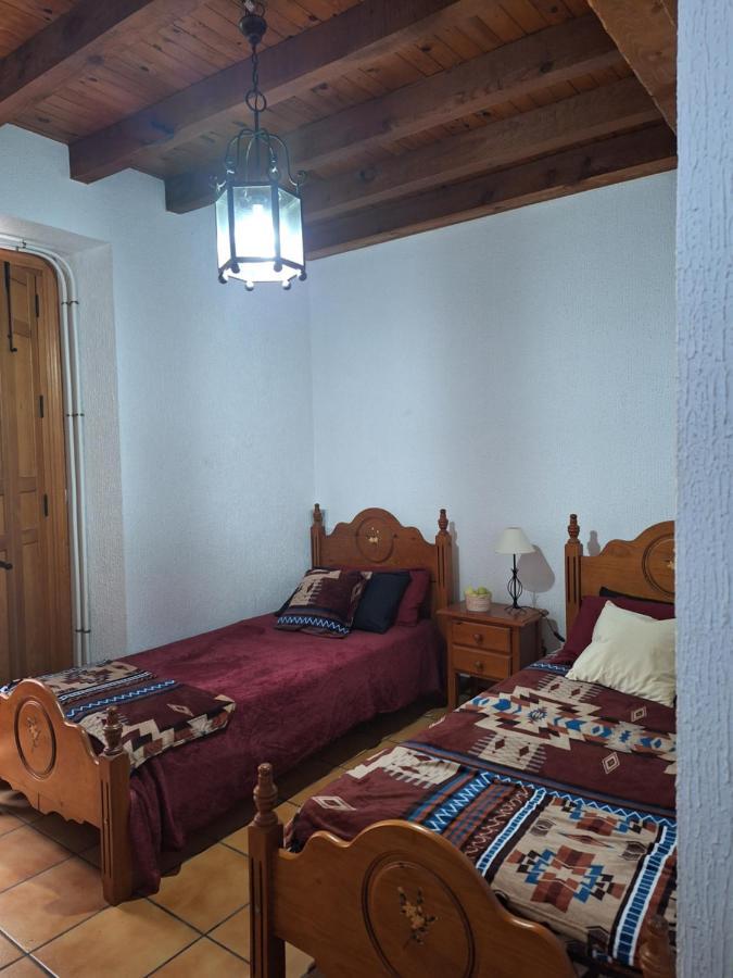 Hostal El Patio Restaurante San Bartolomé de Pinares Dış mekan fotoğraf