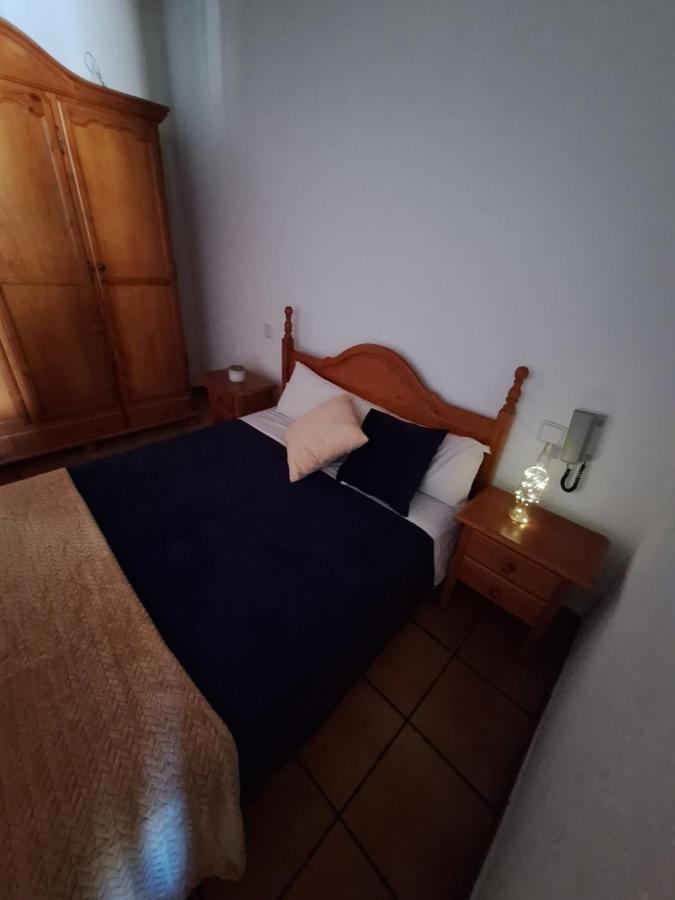 Hostal El Patio Restaurante San Bartolomé de Pinares Dış mekan fotoğraf