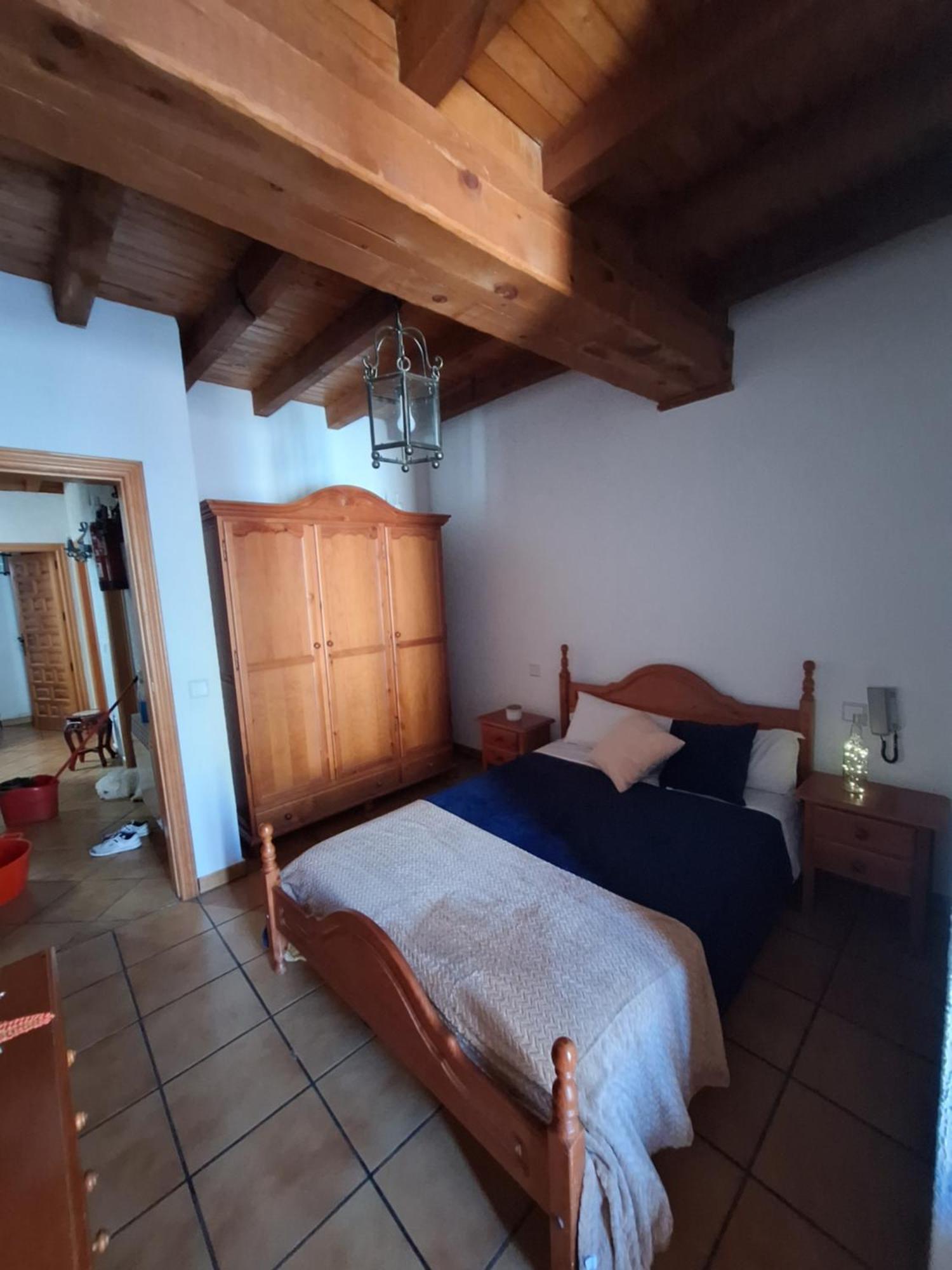 Hostal El Patio Restaurante San Bartolomé de Pinares Dış mekan fotoğraf